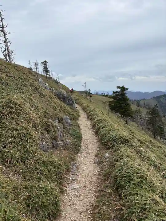 劔山本宮宝蔵石神社(徳島県)