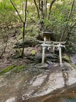 龍鎮神社(奈良県)