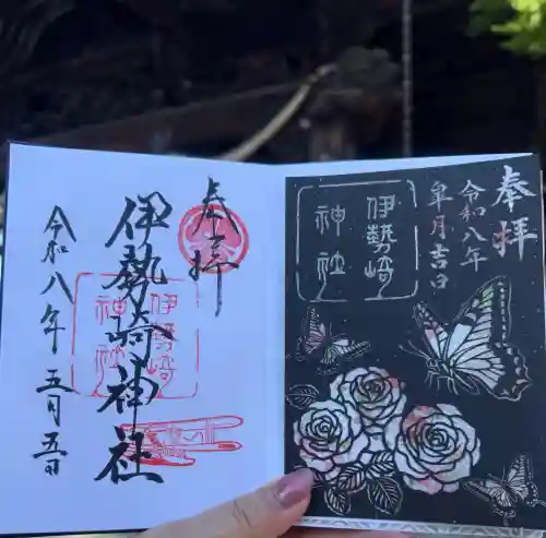 伊勢崎神社の{uncategorized: "未分類", other: "その他", undefined: "問題あり", building: "その他建物", grave: "お墓", sacred_gate: "鳥居", guardian: "狛犬", statue: "像", buddha: "仏像", history: "歴史", nature: "自然", garden: "庭園", animal: "動物", pagoda: "塔", temizu: "手水舎", mountain_gate: "山門・神門", sanctuary: "本殿・本堂", subordinate: "末社・摂社", art: "芸術", scenery: "景色", jizo: "地蔵", ema: "絵馬", goshuin: "御朱印", omikuji: "おみくじ", items: "授与品その他", amulet: "お守り", goshuincho: "御朱印帳", eats: "食事", festival: "お祭り", votive_dance: "神楽", shichigosan: "七五三参", wedding: "結婚式", experience: "体験その他", initially: "初詣", around: "周辺", anti_infection: "感染症対策"}