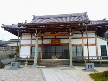 宝安寺の本殿・本堂