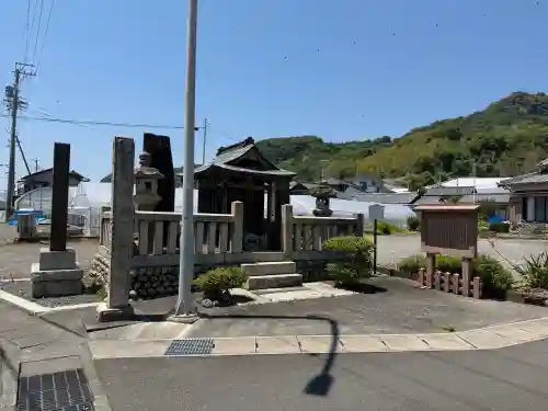 石蔵院の{uncategorized: "未分類", other: "その他", undefined: "問題あり", building: "その他建物", grave: "お墓", sacred_gate: "鳥居", guardian: "狛犬", statue: "像", buddha: "仏像", history: "歴史", nature: "自然", garden: "庭園", animal: "動物", pagoda: "塔", temizu: "手水舎", mountain_gate: "山門・神門", sanctuary: "本殿・本堂", subordinate: "末社・摂社", art: "芸術", scenery: "景色", jizo: "地蔵", ema: "絵馬", goshuin: "御朱印", omikuji: "おみくじ", items: "授与品その他", amulet: "お守り", goshuincho: "御朱印帳", eats: "食事", festival: "お祭り", votive_dance: "神楽", shichigosan: "七五三参", wedding: "結婚式", experience: "体験その他", initially: "初詣", around: "周辺", anti_infection: "感染症対策"}