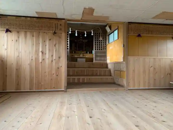 日吉神社の本殿・本堂