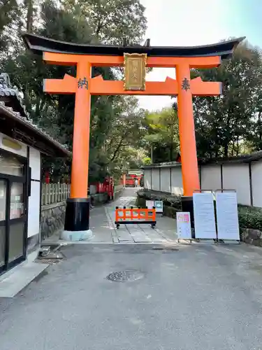 伏見稲荷大社の鳥居