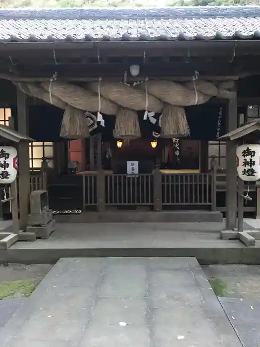 野代神社の本殿