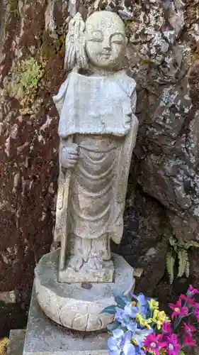 岩屋観音堂（岐阜県坂祝町）の地蔵