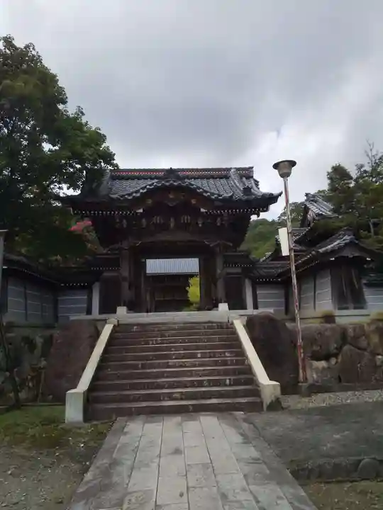 粟生寺の山門・神門