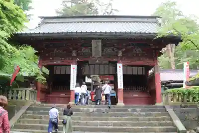 北口本宮冨士浅間神社の山門・神門