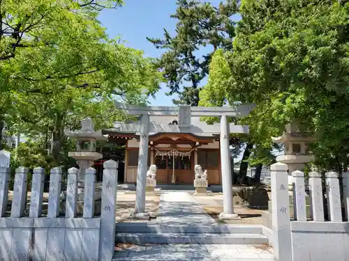 若宮八幡神社の鳥居