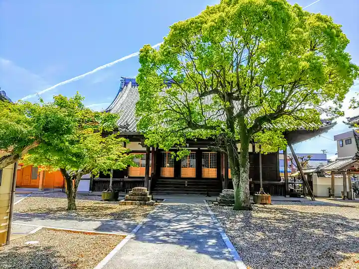 浄賢寺の本殿・本堂