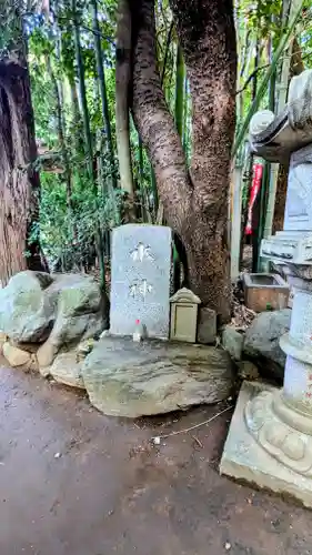 道野辺八幡宮の建物その他