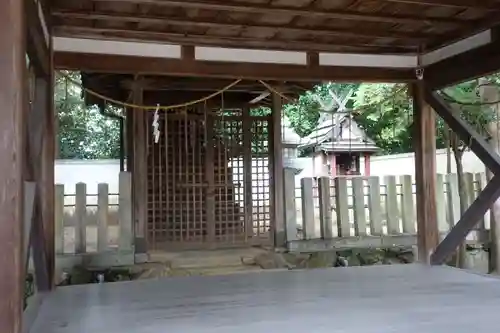 葛城神社の本殿・本堂