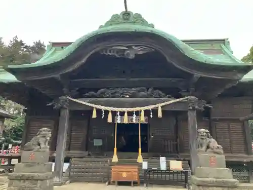 下総国三山　二宮神社の{uncategorized: "未分類", other: "その他", undefined: "問題あり", building: "その他建物", grave: "お墓", sacred_gate: "鳥居", guardian: "狛犬", statue: "像", buddha: "仏像", history: "歴史", nature: "自然", garden: "庭園", animal: "動物", pagoda: "塔", temizu: "手水舎", mountain_gate: "山門・神門", sanctuary: "本殿・本堂", subordinate: "末社・摂社", art: "芸術", scenery: "景色", jizo: "地蔵", ema: "絵馬", goshuin: "御朱印", omikuji: "おみくじ", items: "授与品その他", amulet: "お守り", goshuincho: "御朱印帳", eats: "食事", festival: "お祭り", votive_dance: "神楽", shichigosan: "七五三参", wedding: "結婚式", experience: "体験その他", initially: "初詣", around: "周辺", anti_infection: "感染症対策"}