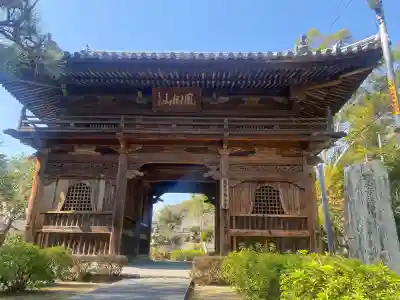 興善寺の{uncategorized: "未分類", other: "その他", undefined: "問題あり", building: "その他建物", grave: "お墓", sacred_gate: "鳥居", guardian: "狛犬", statue: "像", buddha: "仏像", history: "歴史", nature: "自然", garden: "庭園", animal: "動物", pagoda: "塔", temizu: "手水舎", mountain_gate: "山門・神門", sanctuary: "本殿・本堂", subordinate: "末社・摂社", art: "芸術", scenery: "景色", jizo: "地蔵", ema: "絵馬", goshuin: "御朱印", omikuji: "おみくじ", items: "授与品その他", amulet: "お守り", goshuincho: "御朱印帳", eats: "食事", festival: "お祭り", votive_dance: "神楽", shichigosan: "七五三参", wedding: "結婚式", experience: "体験その他", initially: "初詣", around: "周辺", anti_infection: "感染症対策"}