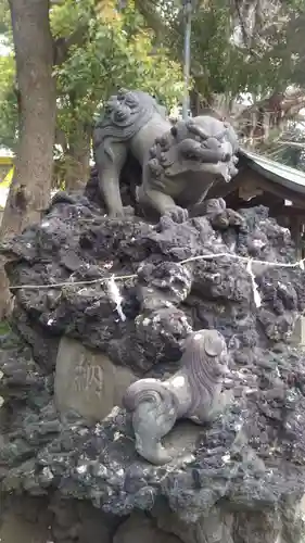 前原御嶽神社の狛犬