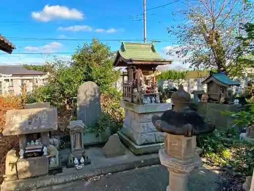 宗任神社の末社