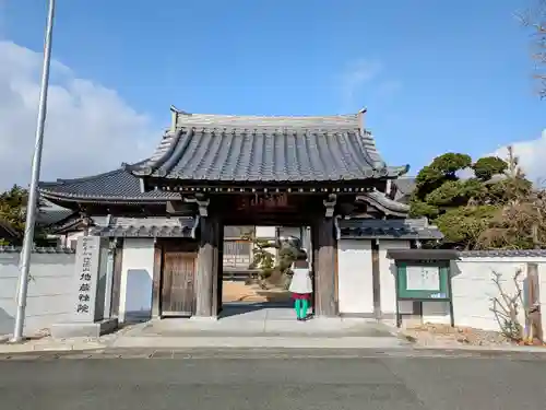 地蔵院の山門