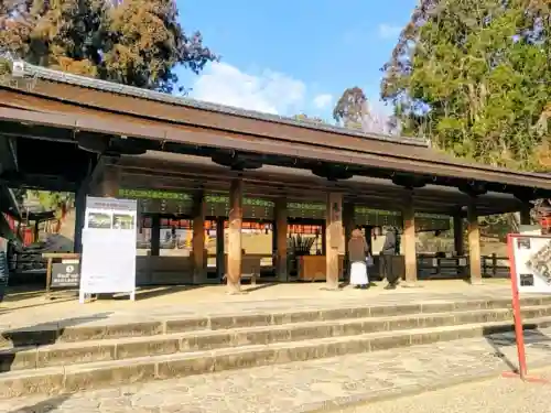 春日大社の{uncategorized: "未分類", other: "その他", undefined: "問題あり", building: "その他建物", grave: "お墓", sacred_gate: "鳥居", guardian: "狛犬", statue: "像", buddha: "仏像", history: "歴史", nature: "自然", garden: "庭園", animal: "動物", pagoda: "塔", temizu: "手水舎", mountain_gate: "山門・神門", sanctuary: "本殿・本堂", subordinate: "末社・摂社", art: "芸術", scenery: "景色", jizo: "地蔵", ema: "絵馬", goshuin: "御朱印", omikuji: "おみくじ", items: "授与品その他", amulet: "お守り", goshuincho: "御朱印帳", eats: "食事", festival: "お祭り", votive_dance: "神楽", shichigosan: "七五三参", wedding: "結婚式", experience: "体験その他", initially: "初詣", around: "周辺", anti_infection: "感染症対策"}