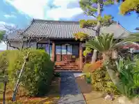 龍音寺の本殿・本堂