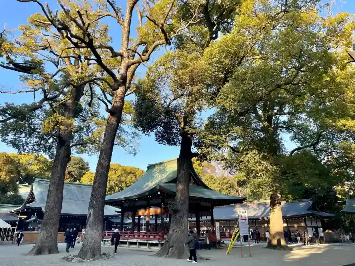 武蔵一宮氷川神社の{uncategorized: "未分類", other: "その他", undefined: "問題あり", building: "その他建物", grave: "お墓", sacred_gate: "鳥居", guardian: "狛犬", statue: "像", buddha: "仏像", history: "歴史", nature: "自然", garden: "庭園", animal: "動物", pagoda: "塔", temizu: "手水舎", mountain_gate: "山門・神門", sanctuary: "本殿・本堂", subordinate: "末社・摂社", art: "芸術", scenery: "景色", jizo: "地蔵", ema: "絵馬", goshuin: "御朱印", omikuji: "おみくじ", items: "授与品その他", amulet: "お守り", goshuincho: "御朱印帳", eats: "食事", festival: "お祭り", votive_dance: "神楽", shichigosan: "七五三参", wedding: "結婚式", experience: "体験その他", initially: "初詣", around: "周辺", anti_infection: "感染症対策"}