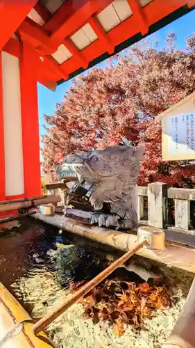 足利織姫神社の手水舎