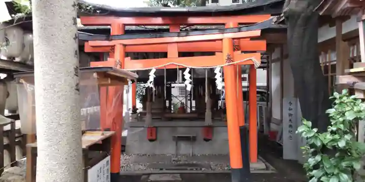 若一神社の末社・摂社