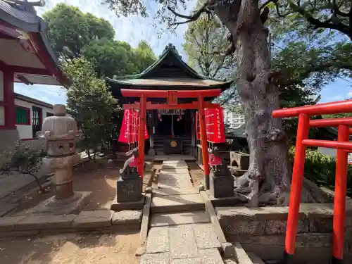 品川神社の{uncategorized: "未分類", other: "その他", undefined: "問題あり", building: "その他建物", grave: "お墓", sacred_gate: "鳥居", guardian: "狛犬", statue: "像", buddha: "仏像", history: "歴史", nature: "自然", garden: "庭園", animal: "動物", pagoda: "塔", temizu: "手水舎", mountain_gate: "山門・神門", sanctuary: "本殿・本堂", subordinate: "末社・摂社", art: "芸術", scenery: "景色", jizo: "地蔵", ema: "絵馬", goshuin: "御朱印", omikuji: "おみくじ", items: "授与品その他", amulet: "お守り", goshuincho: "御朱印帳", eats: "食事", festival: "お祭り", votive_dance: "神楽", shichigosan: "七五三参", wedding: "結婚式", experience: "体験その他", initially: "初詣", around: "周辺", anti_infection: "感染症対策"}