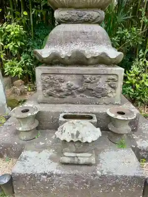 臨江寺の{uncategorized: "未分類", other: "その他", undefined: "問題あり", building: "その他建物", grave: "お墓", sacred_gate: "鳥居", guardian: "狛犬", statue: "像", buddha: "仏像", history: "歴史", nature: "自然", garden: "庭園", animal: "動物", pagoda: "塔", temizu: "手水舎", mountain_gate: "山門・神門", sanctuary: "本殿・本堂", subordinate: "末社・摂社", art: "芸術", scenery: "景色", jizo: "地蔵", ema: "絵馬", goshuin: "御朱印", omikuji: "おみくじ", items: "授与品その他", amulet: "お守り", goshuincho: "御朱印帳", eats: "食事", festival: "お祭り", votive_dance: "神楽", shichigosan: "七五三参", wedding: "結婚式", experience: "体験その他", initially: "初詣", around: "周辺", anti_infection: "感染症対策"}