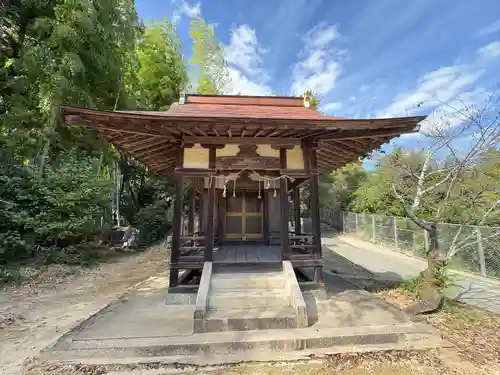 筏地役神社の本殿・本堂