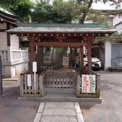 鎧神社の手水舎