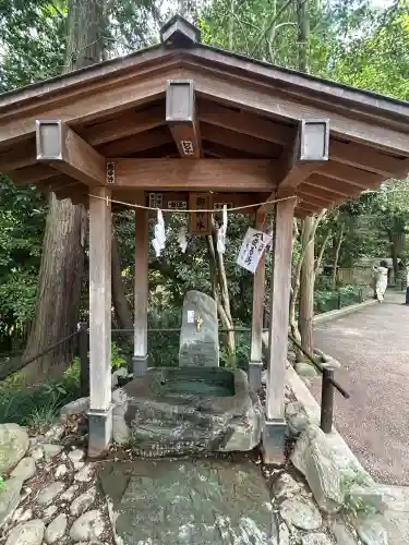 武蔵一宮氷川神社の{uncategorized: "未分類", other: "その他", undefined: "問題あり", building: "その他建物", grave: "お墓", sacred_gate: "鳥居", guardian: "狛犬", statue: "像", buddha: "仏像", history: "歴史", nature: "自然", garden: "庭園", animal: "動物", pagoda: "塔", temizu: "手水舎", mountain_gate: "山門・神門", sanctuary: "本殿・本堂", subordinate: "末社・摂社", art: "芸術", scenery: "景色", jizo: "地蔵", ema: "絵馬", goshuin: "御朱印", omikuji: "おみくじ", items: "授与品その他", amulet: "お守り", goshuincho: "御朱印帳", eats: "食事", festival: "お祭り", votive_dance: "神楽", shichigosan: "七五三参", wedding: "結婚式", experience: "体験その他", initially: "初詣", around: "周辺", anti_infection: "感染症対策"}
