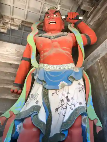 國泰寺の像