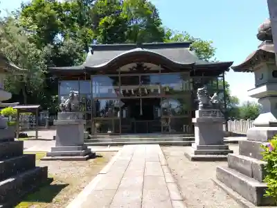 熊野神社の{uncategorized: "未分類", other: "その他", undefined: "問題あり", building: "その他建物", grave: "お墓", sacred_gate: "鳥居", guardian: "狛犬", statue: "像", buddha: "仏像", history: "歴史", nature: "自然", garden: "庭園", animal: "動物", pagoda: "塔", temizu: "手水舎", mountain_gate: "山門・神門", sanctuary: "本殿・本堂", subordinate: "末社・摂社", art: "芸術", scenery: "景色", jizo: "地蔵", ema: "絵馬", goshuin: "御朱印", omikuji: "おみくじ", items: "授与品その他", amulet: "お守り", goshuincho: "御朱印帳", eats: "食事", festival: "お祭り", votive_dance: "神楽", shichigosan: "七五三参", wedding: "結婚式", experience: "体験その他", initially: "初詣", around: "周辺", anti_infection: "感染症対策"}