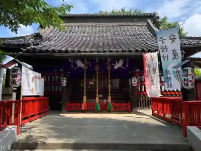 鴻神社の本殿・本堂