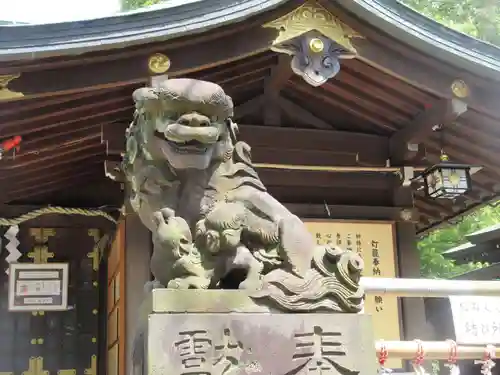 検見川神社の狛犬