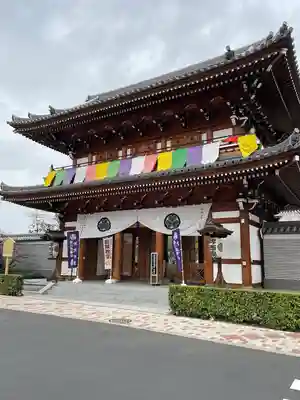 伝通院の山門・神門