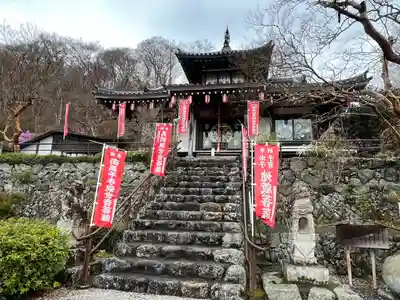 鳥居観音(埼玉県)