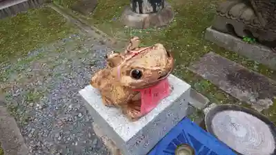 末廣神社の狛犬