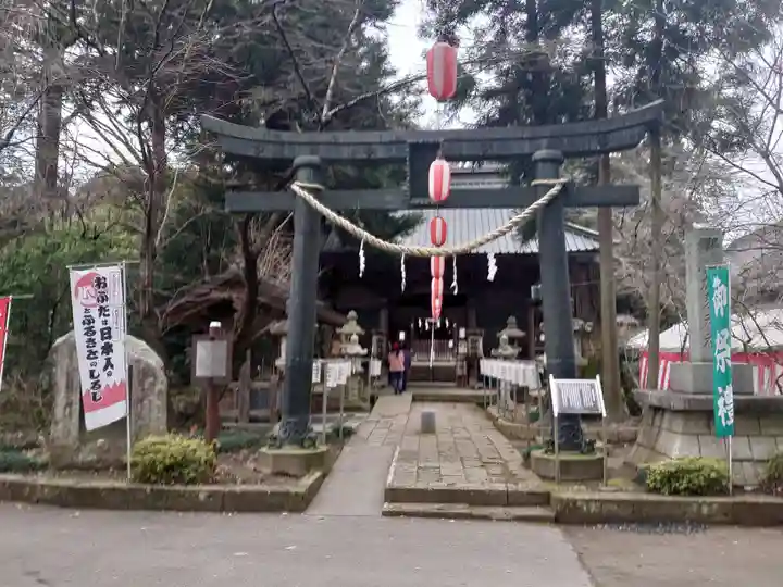 雄琴神社の鳥居