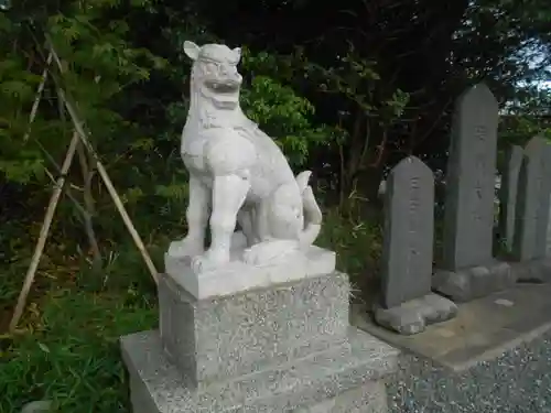 白旗神社の狛犬