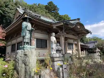 雲性寺の本殿・本堂