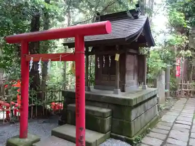 白笹稲荷神社の末社・摂社