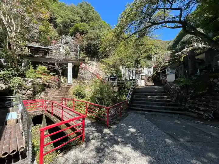 迫間不動尊(岐阜県)