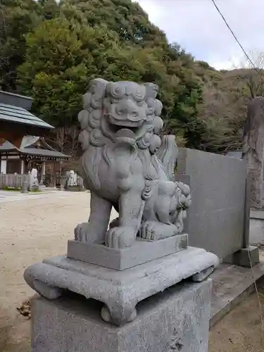 春日神社の狛犬