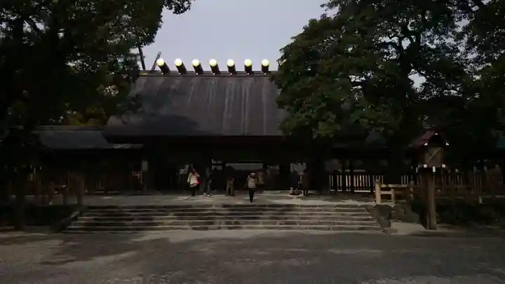 熱田神宮の本殿・本堂