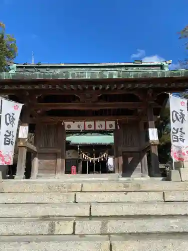 忌宮神社の{uncategorized: "未分類", other: "その他", undefined: "問題あり", building: "その他建物", grave: "お墓", sacred_gate: "鳥居", guardian: "狛犬", statue: "像", buddha: "仏像", history: "歴史", nature: "自然", garden: "庭園", animal: "動物", pagoda: "塔", temizu: "手水舎", mountain_gate: "山門・神門", sanctuary: "本殿・本堂", subordinate: "末社・摂社", art: "芸術", scenery: "景色", jizo: "地蔵", ema: "絵馬", goshuin: "御朱印", omikuji: "おみくじ", items: "授与品その他", amulet: "お守り", goshuincho: "御朱印帳", eats: "食事", festival: "お祭り", votive_dance: "神楽", shichigosan: "七五三参", wedding: "結婚式", experience: "体験その他", initially: "初詣", around: "周辺", anti_infection: "感染症対策"}