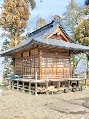 花巻神社の{uncategorized: "未分類", other: "その他", undefined: "問題あり", building: "その他建物", grave: "お墓", sacred_gate: "鳥居", guardian: "狛犬", statue: "像", buddha: "仏像", history: "歴史", nature: "自然", garden: "庭園", animal: "動物", pagoda: "塔", temizu: "手水舎", mountain_gate: "山門・神門", sanctuary: "本殿・本堂", subordinate: "末社・摂社", art: "芸術", scenery: "景色", jizo: "地蔵", ema: "絵馬", goshuin: "御朱印", omikuji: "おみくじ", items: "授与品その他", amulet: "お守り", goshuincho: "御朱印帳", eats: "食事", festival: "お祭り", votive_dance: "神楽", shichigosan: "七五三参", wedding: "結婚式", experience: "体験その他", initially: "初詣", around: "周辺", anti_infection: "感染症対策"}