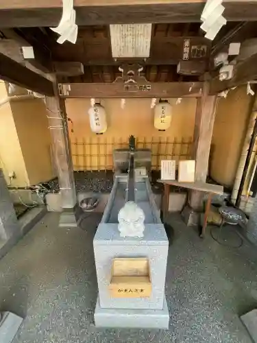 菊名神社の{uncategorized: "未分類", other: "その他", undefined: "問題あり", building: "その他建物", grave: "お墓", sacred_gate: "鳥居", guardian: "狛犬", statue: "像", buddha: "仏像", history: "歴史", nature: "自然", garden: "庭園", animal: "動物", pagoda: "塔", temizu: "手水舎", mountain_gate: "山門・神門", sanctuary: "本殿・本堂", subordinate: "末社・摂社", art: "芸術", scenery: "景色", jizo: "地蔵", ema: "絵馬", goshuin: "御朱印", omikuji: "おみくじ", items: "授与品その他", amulet: "お守り", goshuincho: "御朱印帳", eats: "食事", festival: "お祭り", votive_dance: "神楽", shichigosan: "七五三参", wedding: "結婚式", experience: "体験その他", initially: "初詣", around: "周辺", anti_infection: "感染症対策"}