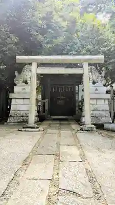 滝野川八幡神社の鳥居