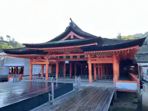 厳島神社(広島県)