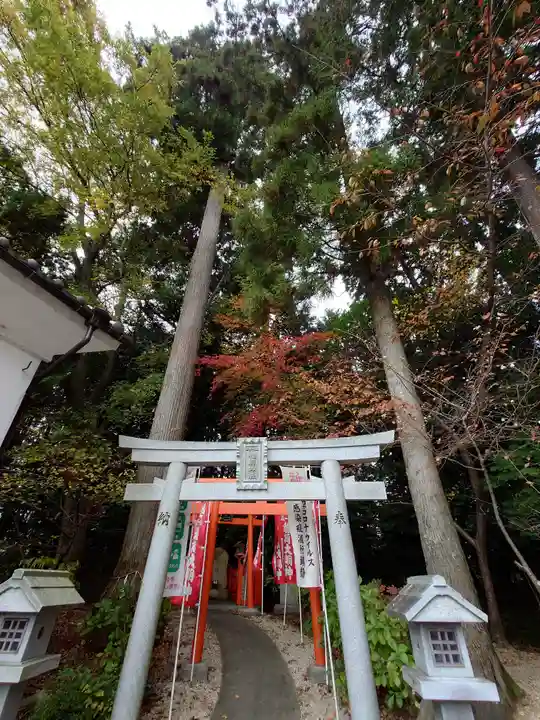 立志神社の鳥居